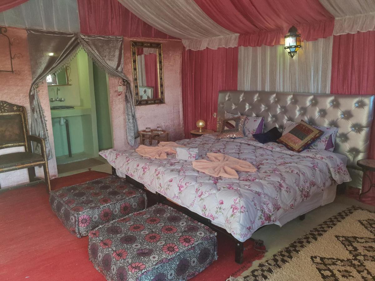 Auberge Sahara Garden Lac Yasmins Exterior foto