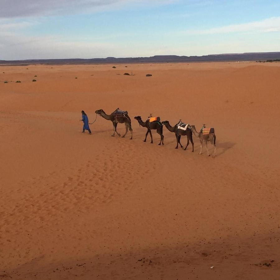 Auberge Sahara Garden Lac Yasmins Exterior foto