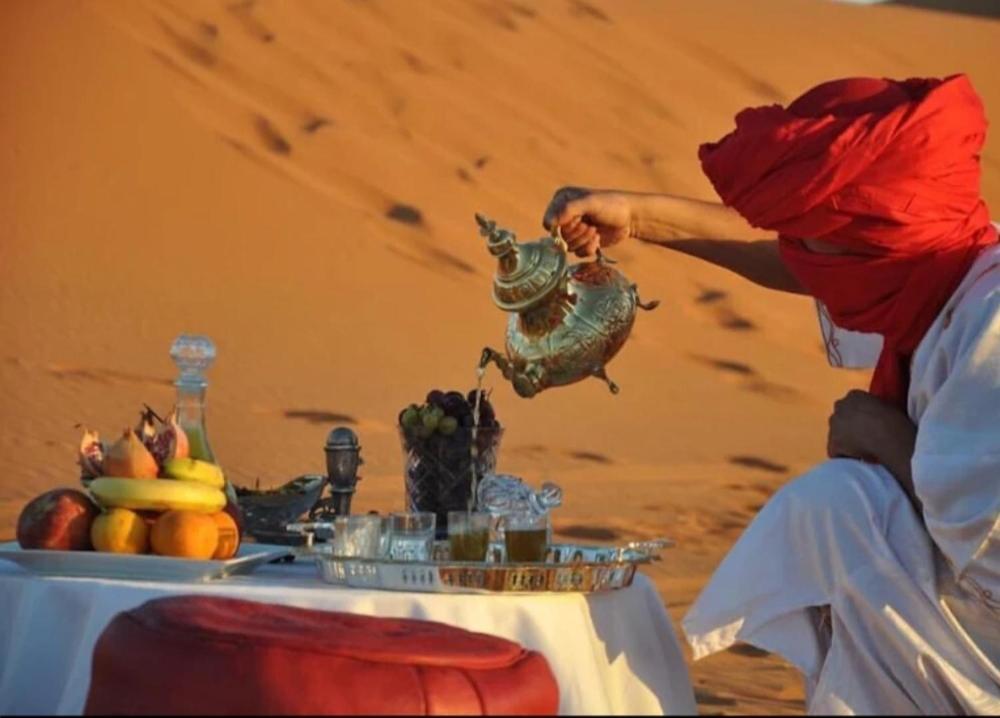Auberge Sahara Garden Lac Yasmins Exterior foto