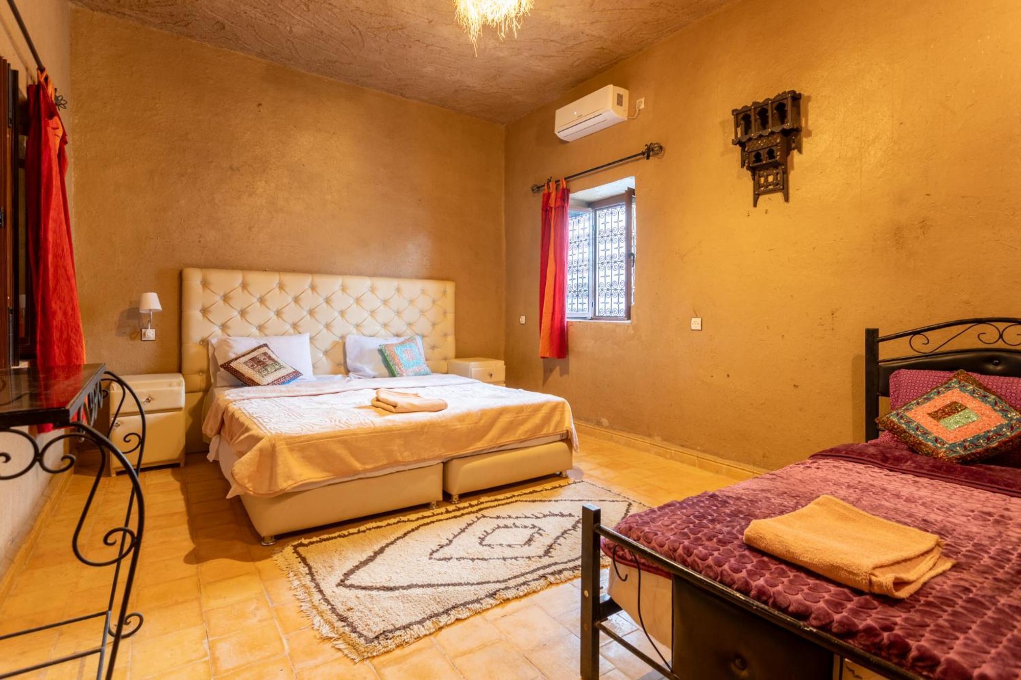 Auberge Sahara Garden Lac Yasmins Exterior foto