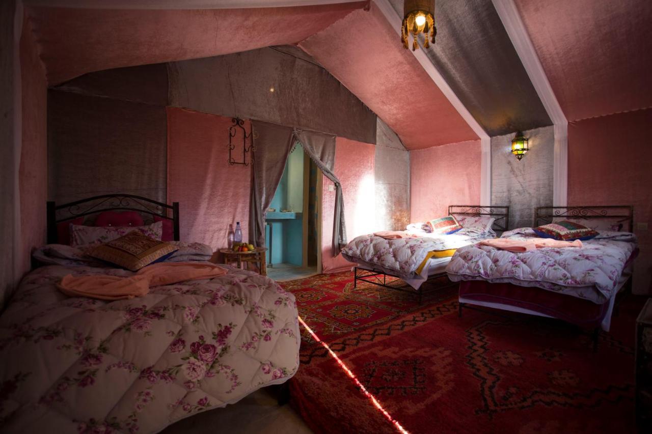 Auberge Sahara Garden Lac Yasmins Exterior foto